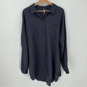 Free People Faded Navy Button Down Long Sleeve Shirt Oversized Blouse Sz Medium